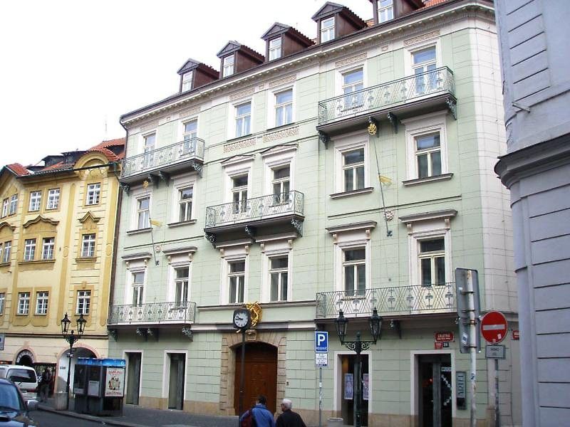 Golden Angel By Adrez Aparthotel Prag