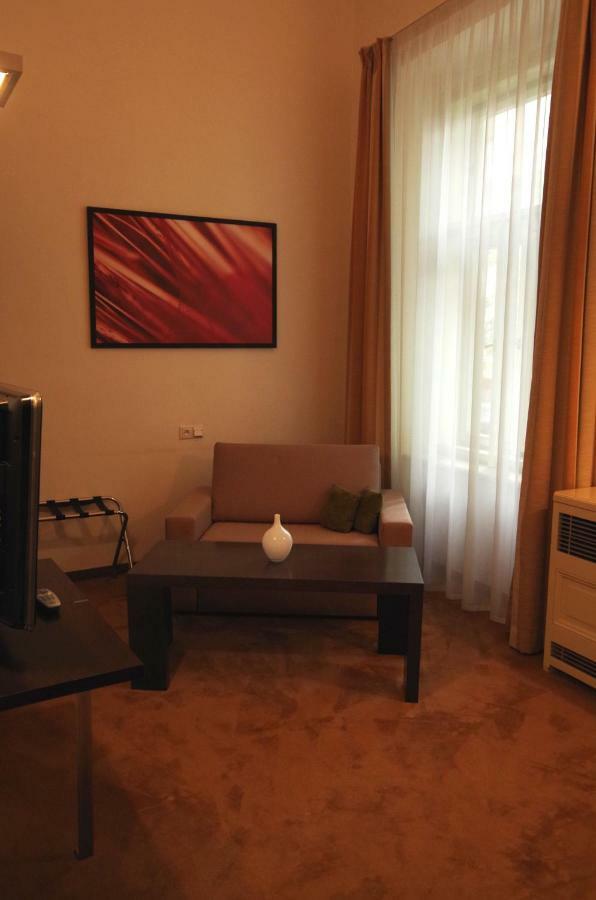 Hotel apartamentowy Golden Angel By Adrez 4*